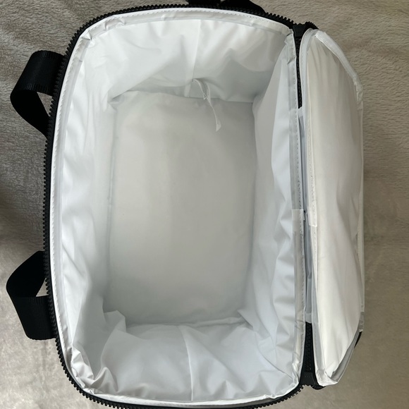 Vera Bradley Star Wars Cooler - Picture 4 of 4